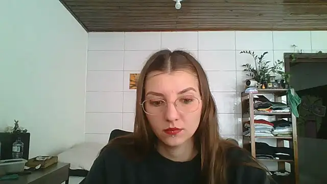 Snapshot of SweetyBabyDemon chatting on October 10, 2025, 1:34 pm SweetyBabyDemon online show from October 10, 2025, 1:34 pm