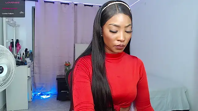 Snapshot of samantha-rose2 chatting on March 7, 2025, 5:51 am samantha-rose2 online show from March 7, 2025, 5:51 am