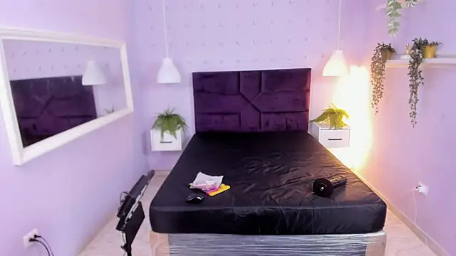 BrianaHazel online show from October 3, 2025, 8:54 pm