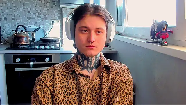  torfin  online show from April 20, 2026, 6:05 am