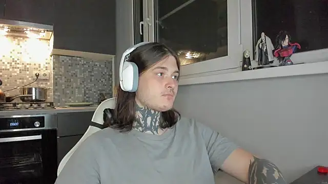 Snapshot of _torfin_ chatting on March 21, 2025, 7:57 pm torfin online show from March 21, 2025, 7:57 pm