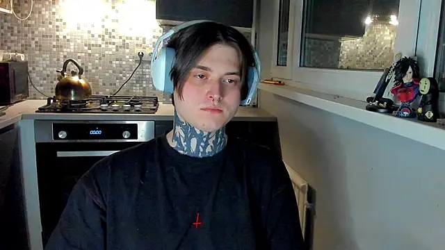 Snapshot of _torfin_ chatting on February 1, 2026, 8:29 pm torfin online show from February 1, 2026, 8:29 pm