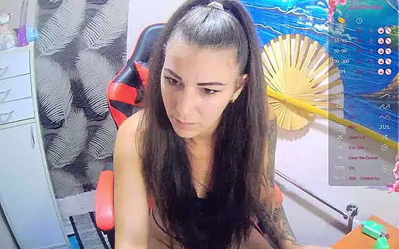 Catbaby32 online show from September 13, 2025, 8:31 pm