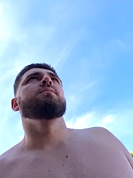 Snapshot of Dat1994 chatting on March 12, 2025, 7:25 pm Dat1994 online show from March 12, 2025, 7:25 pm