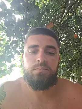 Snapshot of Dat1994 chatting on February 10, 2025, 8:42 pm Dat1994 online show from February 10, 2025, 8:42 pm