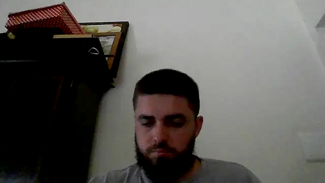 Snapshot of Dat1994 chatting on February 18, 2025, 5:20 pm Dat1994 online show from February 18, 2025, 5:20 pm