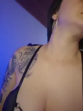 preetypeach online show from February 22, 2026, 7:15 pm