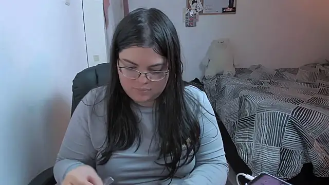 Snapshot of Aria_Fullbuster chatting on October 24, 2025, 8:30 pm Aria Fullbuster online show from October 24, 2025, 8:30 pm