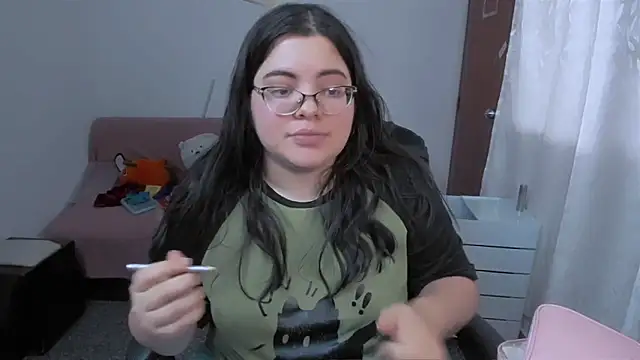 Snapshot of Aria_Fullbuster chatting on November 14, 2025, 9:18 pm Aria Fullbuster online show from November 14, 2025, 9:18 pm