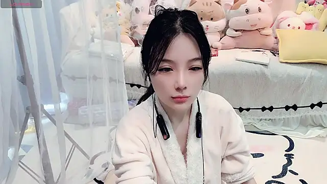 AKiKi711 online show from March 31, 2026, 4:47 am