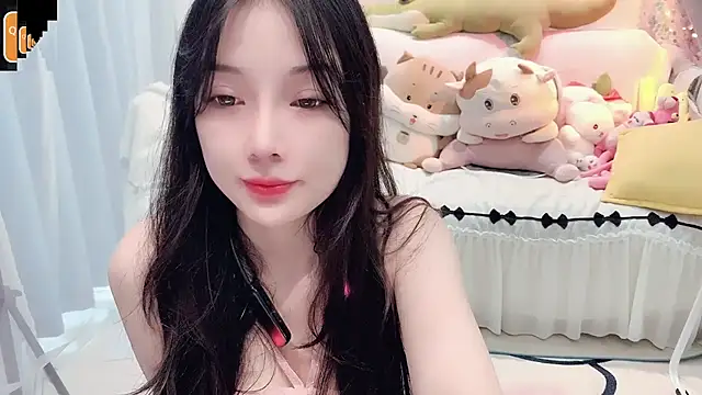 Snapshot of AKiKi711 chatting on September 15, 2025, 5:08 am AKiKi711 online show from September 15, 2025, 5:08 am