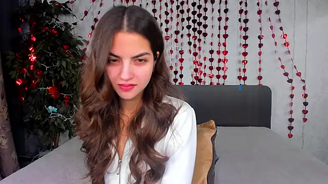 Snapshot of Milana_Crystal_ chatting on February 20, 2026, 8:16 am Milana Crystal online show from February 20, 2026, 8:16 am