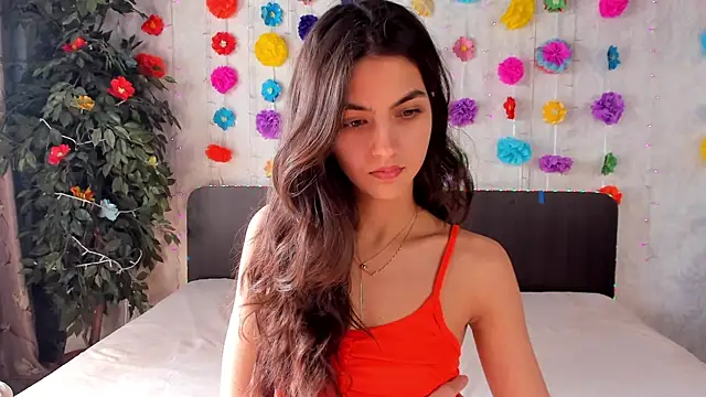 Snapshot of Milana_Crystal_ chatting on March 21, 2025, 11:12 am Milana Crystal online show from March 21, 2025, 11:12 am