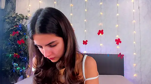 Snapshot of Milana_Crystal_ chatting on January 15, 2026, 8:07 am Milana Crystal online show from January 15, 2026, 8:07 am