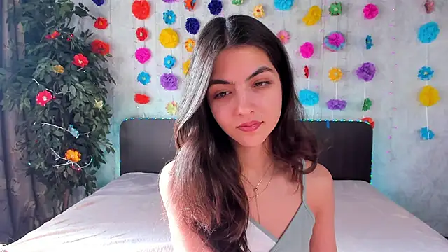 Snapshot of Milana_Crystal_ chatting on March 11, 2025, 11:33 am Milana Crystal online show from March 11, 2025, 11:33 am