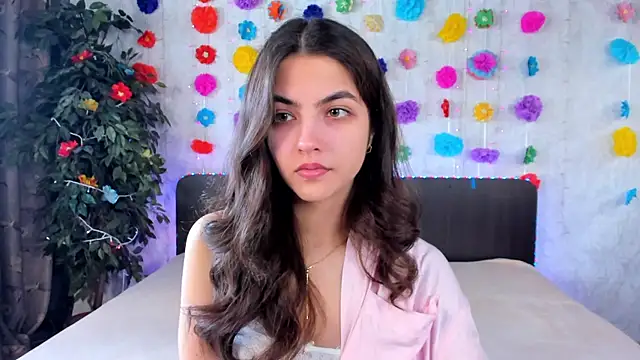 Snapshot of Milana_Crystal_ chatting on March 23, 2025, 8:15 am Milana Crystal online show from March 23, 2025, 8:15 am