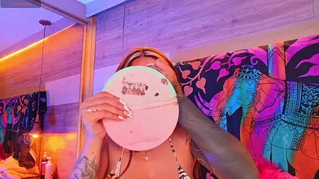 Cori Paige online show from March 12, 2026, 4:51 am