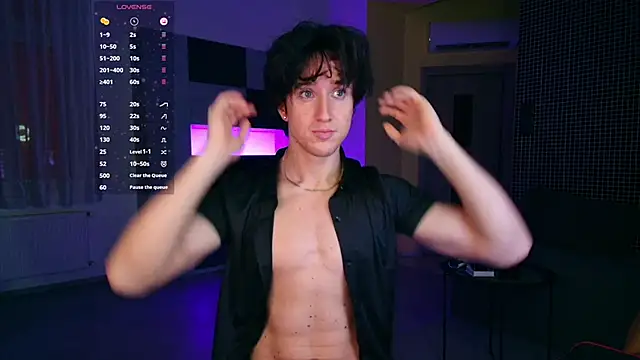 Snapshot of ChristianLevine_ chatting on June 28, 2026, 5:52 pm ChristianLevine online show from June 28, 2026, 5:52 pm