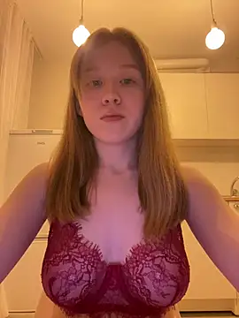 Eva Weyne online show from April 8, 2026, 7:59 pm