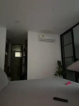 Snapshot of Brunettexio chatting on February 1, 2025, 10:01 pm Brunettexio online show from February 1, 2025, 10:01 pm