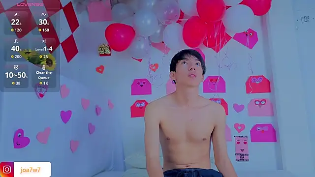 Snapshot of Levii_Ackermann chatting on February 16, 2026, 2:05 pm Levii Ackermann online show from February 16, 2026, 2:05 pm