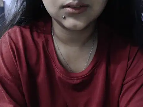 Snapshot of Freya_nia chatting on October 5, 2025, 6:48 am Freya nia online show from October 5, 2025, 6:48 am