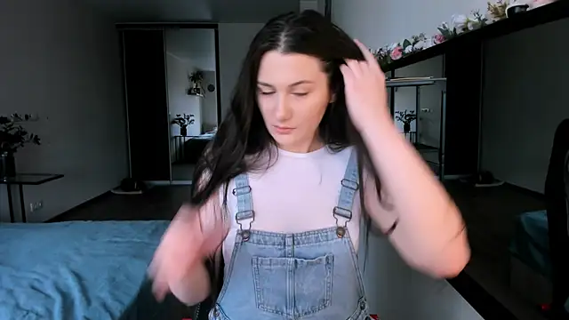 nostripchat online show from September 22, 2025, 12:22 pm