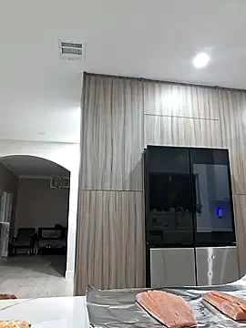 Snapshot of Zander823 chatting on February 17, 2026, 1:03 am Zander823 online show from February 17, 2026, 1:03 am