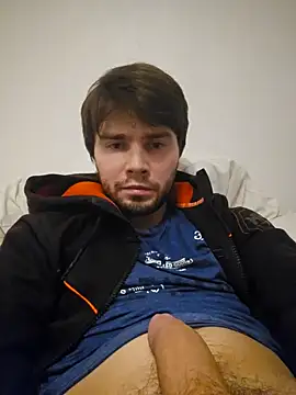 akat99611 online show from February 1, 2025, 9:08 pm