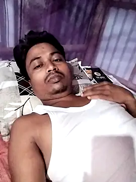 Snapshot of ErRakesh1 chatting on October 18, 2025, 12:12 am ErRakesh1 online show from October 18, 2025, 12:12 am