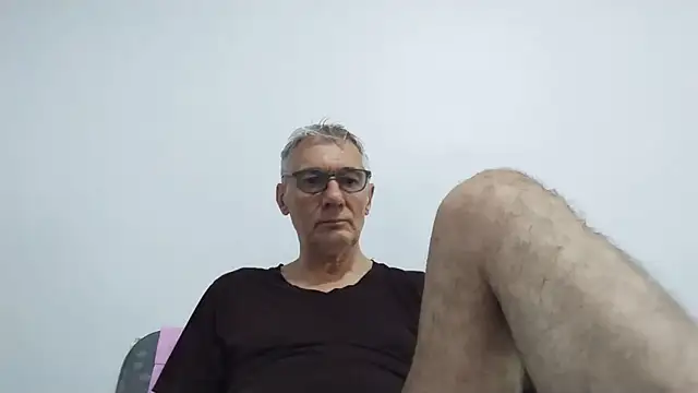 BIGUNCUTHARDCOCK online show from June 2, 2026, 12:10 am