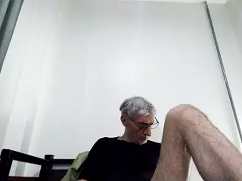 Snapshot of BIGUNCUTHARDCOCK chatting on March 16, 2025, 7:37 am BIGUNCUTHARDCOCK online show from March 16, 2025, 7:37 am