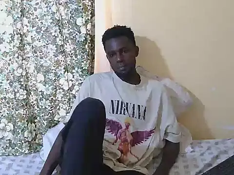 Snapshot of large_blackdick chatting on November 19, 2025, 12:16 pm large blackdick online show from November 19, 2025, 12:16 pm