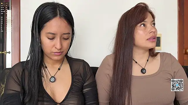 2SummerLove1 online show from May 23, 2026, 2:38 pm