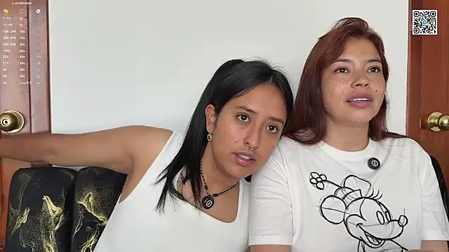 Snapshot of 2SummerLove1 chatting on July 21, 2026, 2:18 pm 2SummerLove1 online show from July 21, 2026, 2:18 pm