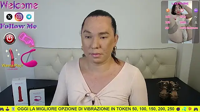 Snapshot of SofiaMadisson chatting on March 18, 2025, 1:12 pm SofiaMadisson online show from March 18, 2025, 1:12 pm