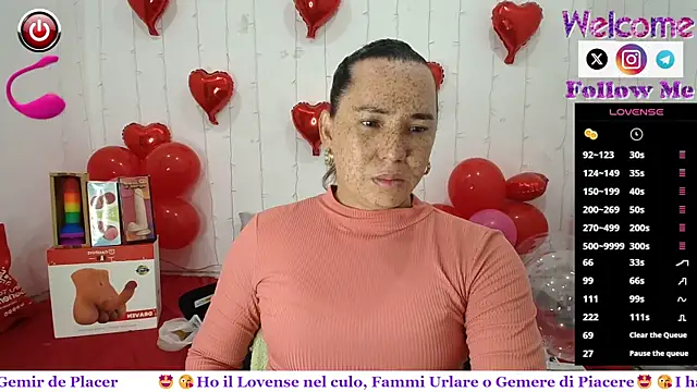Snapshot of SofiaMadisson chatting on February 19, 2025, 1:17 pm SofiaMadisson online show from February 19, 2025, 1:17 pm
