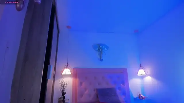 kimmy099 online show from March 15, 2025, 7:59 pm