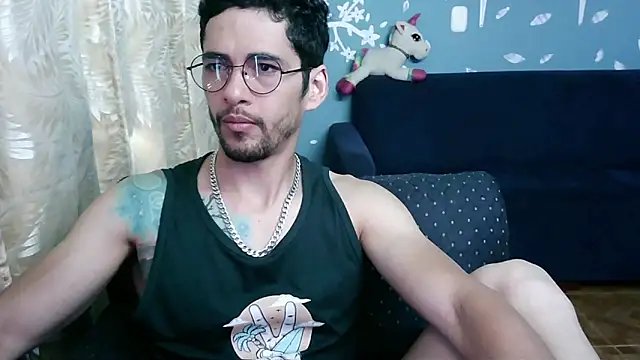 ponzothc online show from October 7, 2025, 7:59 pm