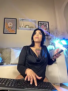 Snapshot of Sweetie_Arianna chatting on February 1, 2026, 4:55 am Sweetie Arianna online show from February 1, 2026, 4:55 am