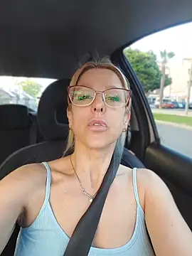 blondyruby online show from May 16, 2026, 5:56 pm