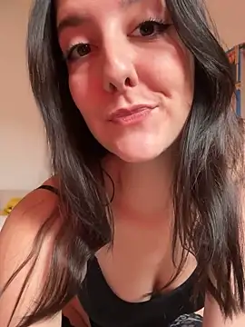  Juliette online show from October 29, 2025, 1:21 pm