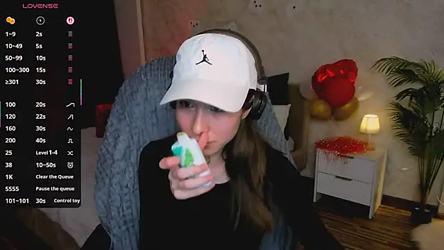 Snapshot of ashleyro1 chatting on February 20, 2026, 1:13 pm ashleyro1 online show from February 20, 2026, 1:13 pm