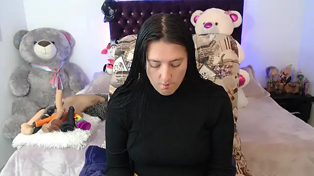 Lorenahot 06 online show from September 30, 2025, 5:30 pm