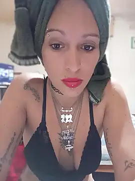 Snapshot of Zorrita_Fox chatting on June 10, 2026, 5:14 pm Zorrita Fox online show from June 10, 2026, 5:14 pm