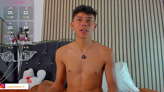 Snapshot of Angel_esteban_fx chatting on February 11, 2026, 3:34 pm Angel esteban fx online show from February 11, 2026, 3:34 pm