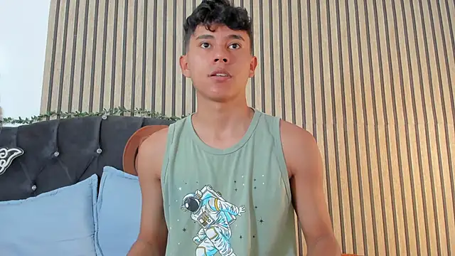 Snapshot of Angel_esteban_fx chatting on February 10, 2026, 4:06 pm Angel esteban fx online show from February 10, 2026, 4:06 pm