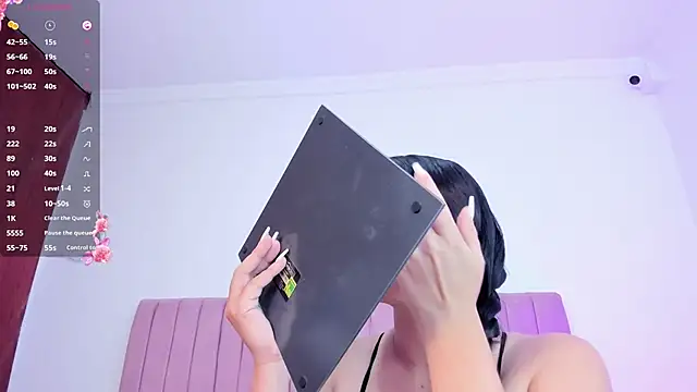 Arii Vga online show from February 2, 2026, 10:20 pm