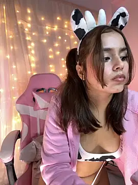 Juanelopez1 online show from October 2, 2025, 3:10 am