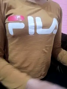 -Almira- online show from November 11, 2025, 1:44 am